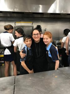 Supervisor supporting our little chefs